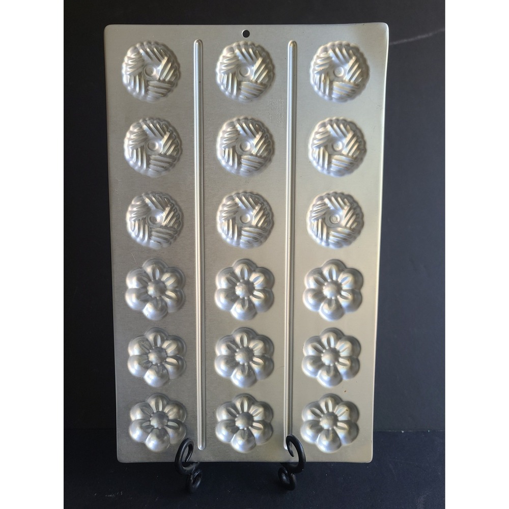 Vintage Wilton English Tea Classic Cookie Bisquit Mold Aluminum Pan‎ 18 Cavity